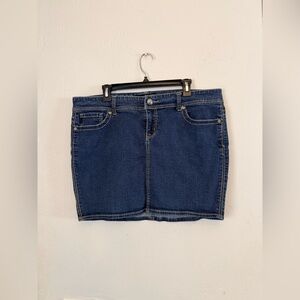 Torrid Women's Skirt